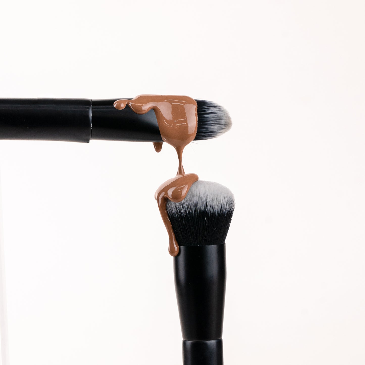 1Skin The Ultimate Makeup Brush