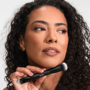 1Skin The Ultimate Makeup Brush